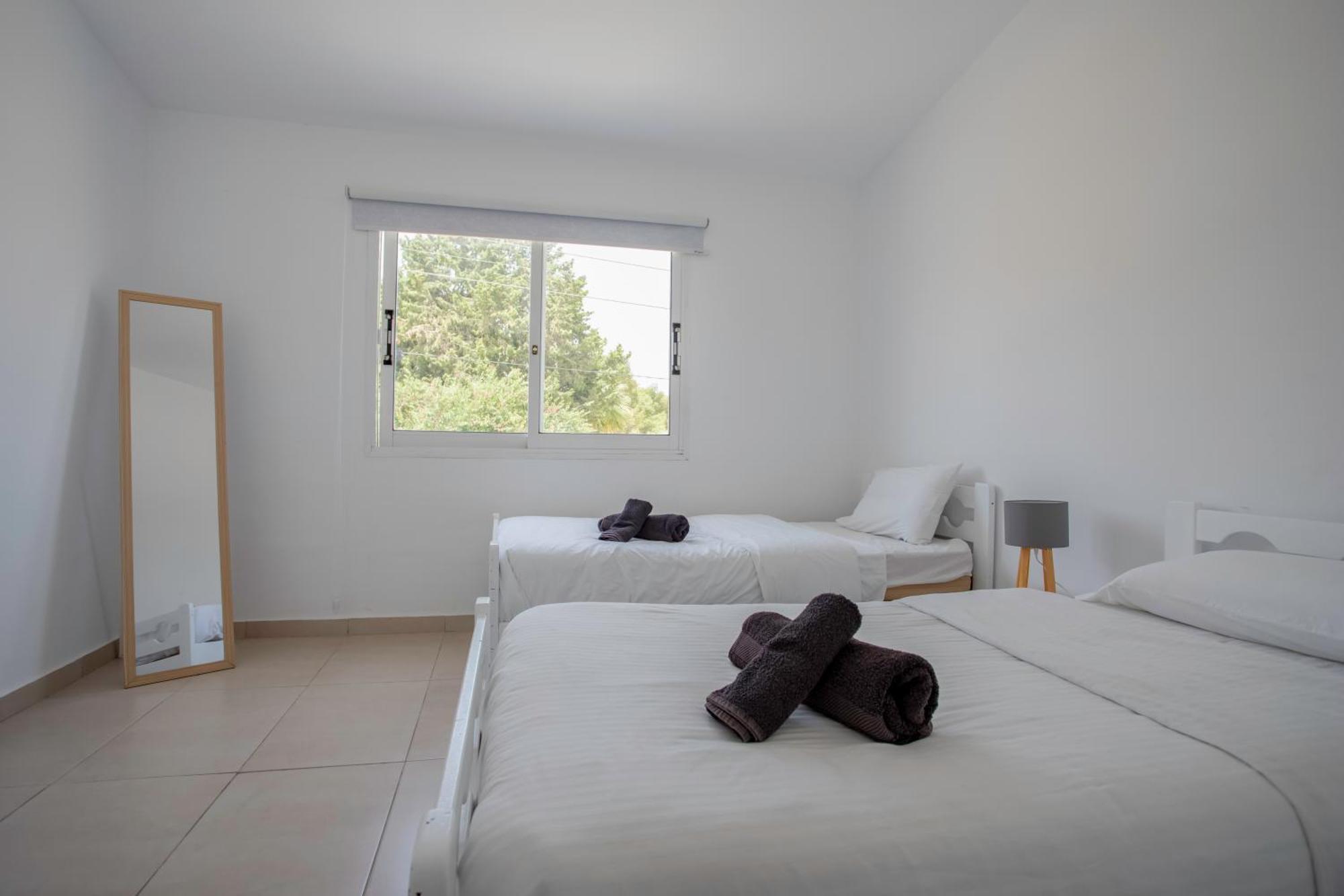 2bd Garden Ferienhaus