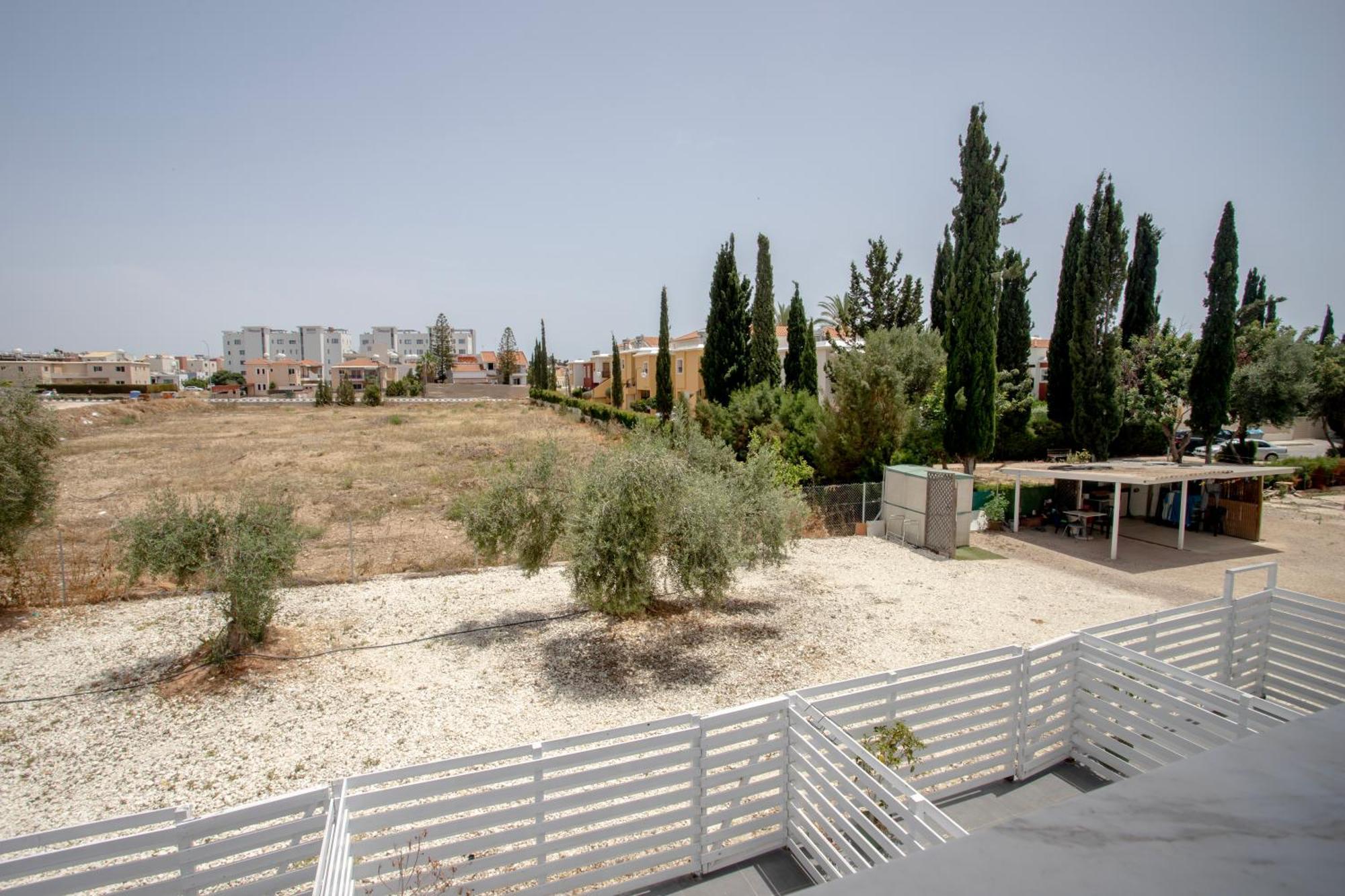 2bd Garden Ferienhaus